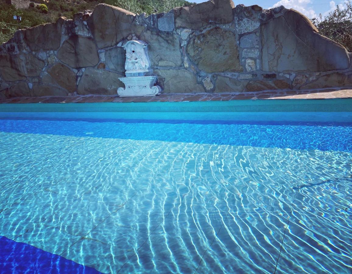 Agriturismo Beata Vanna Фабро Екстериор снимка