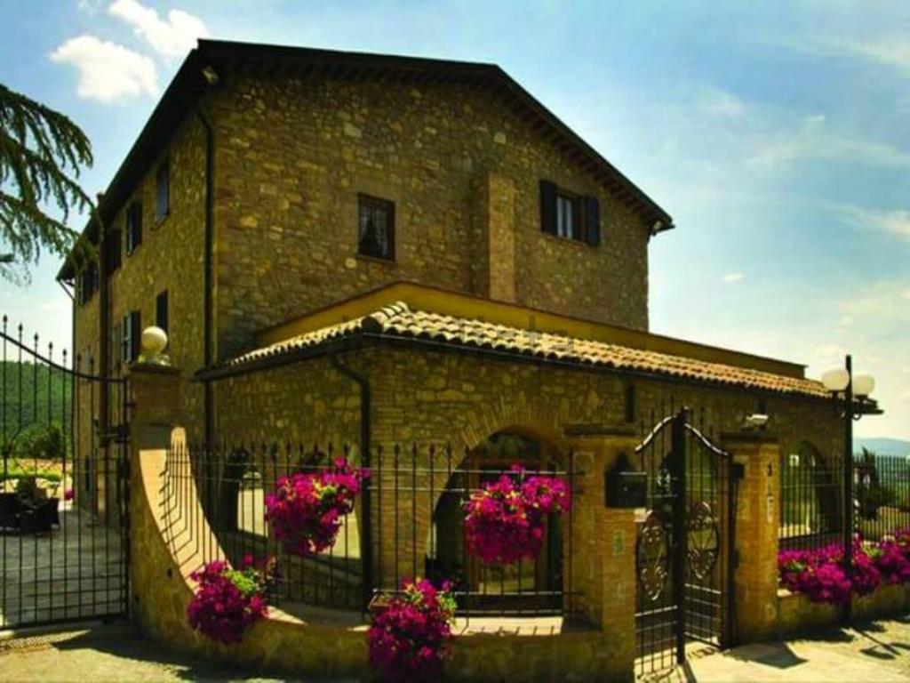 Agriturismo Beata Vanna Фабро Екстериор снимка