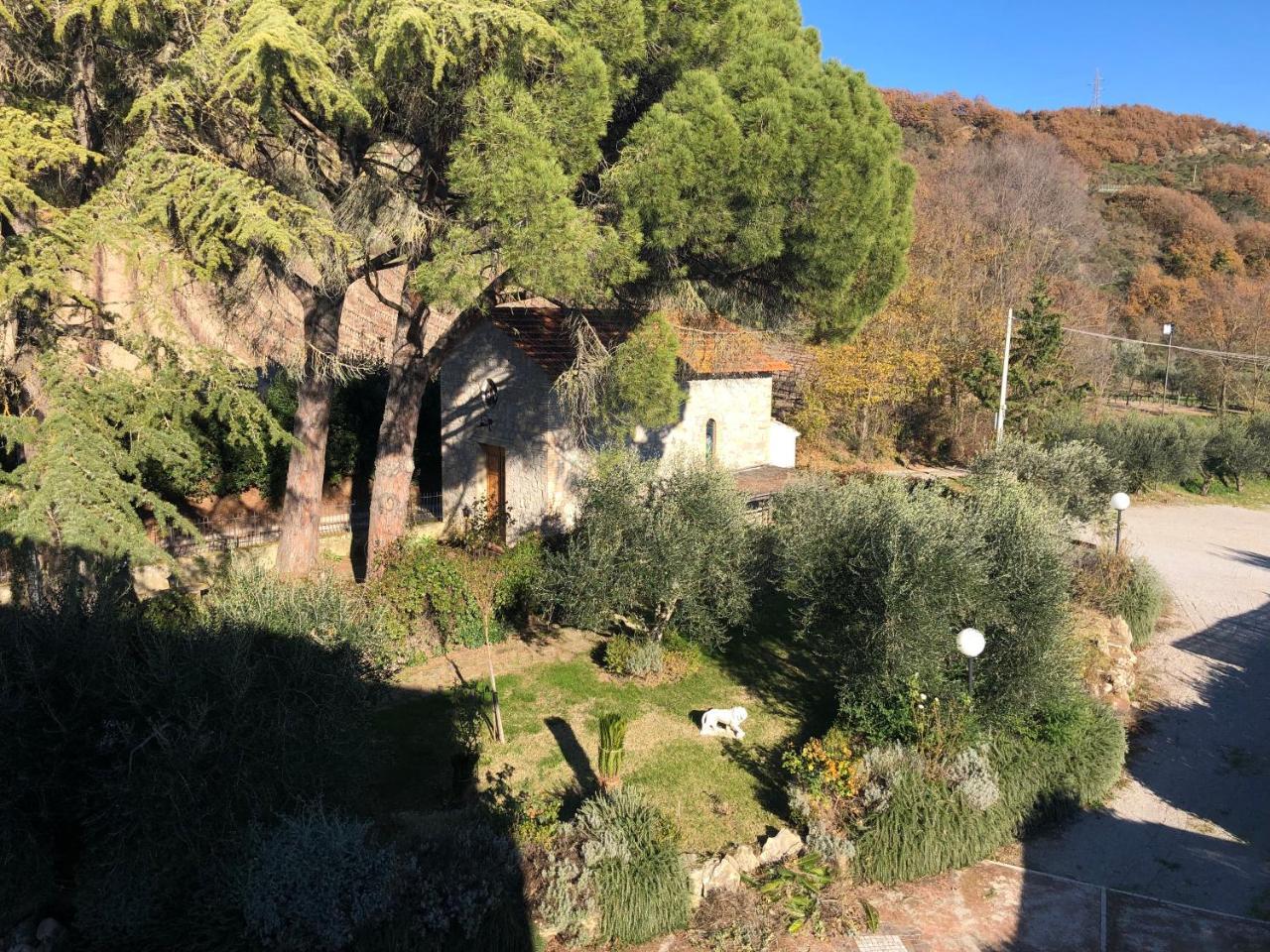Agriturismo Beata Vanna Фабро Екстериор снимка