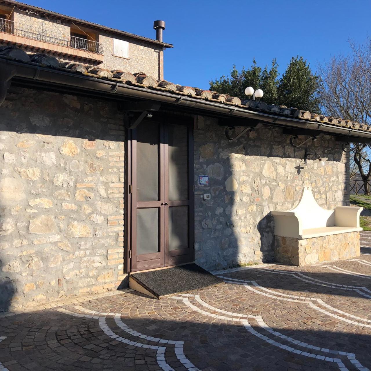 Agriturismo Beata Vanna Фабро Екстериор снимка