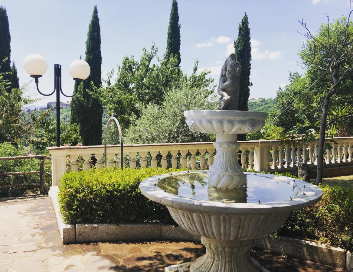 Agriturismo Beata Vanna Фабро Екстериор снимка